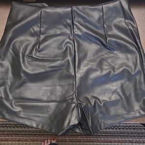 Ramisu Black Women's Skort